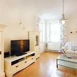 Appartement&ferienwohnungen Thiess *