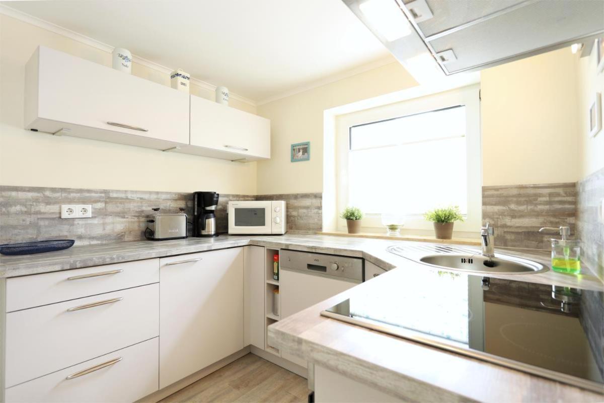 Apartment & Thiess