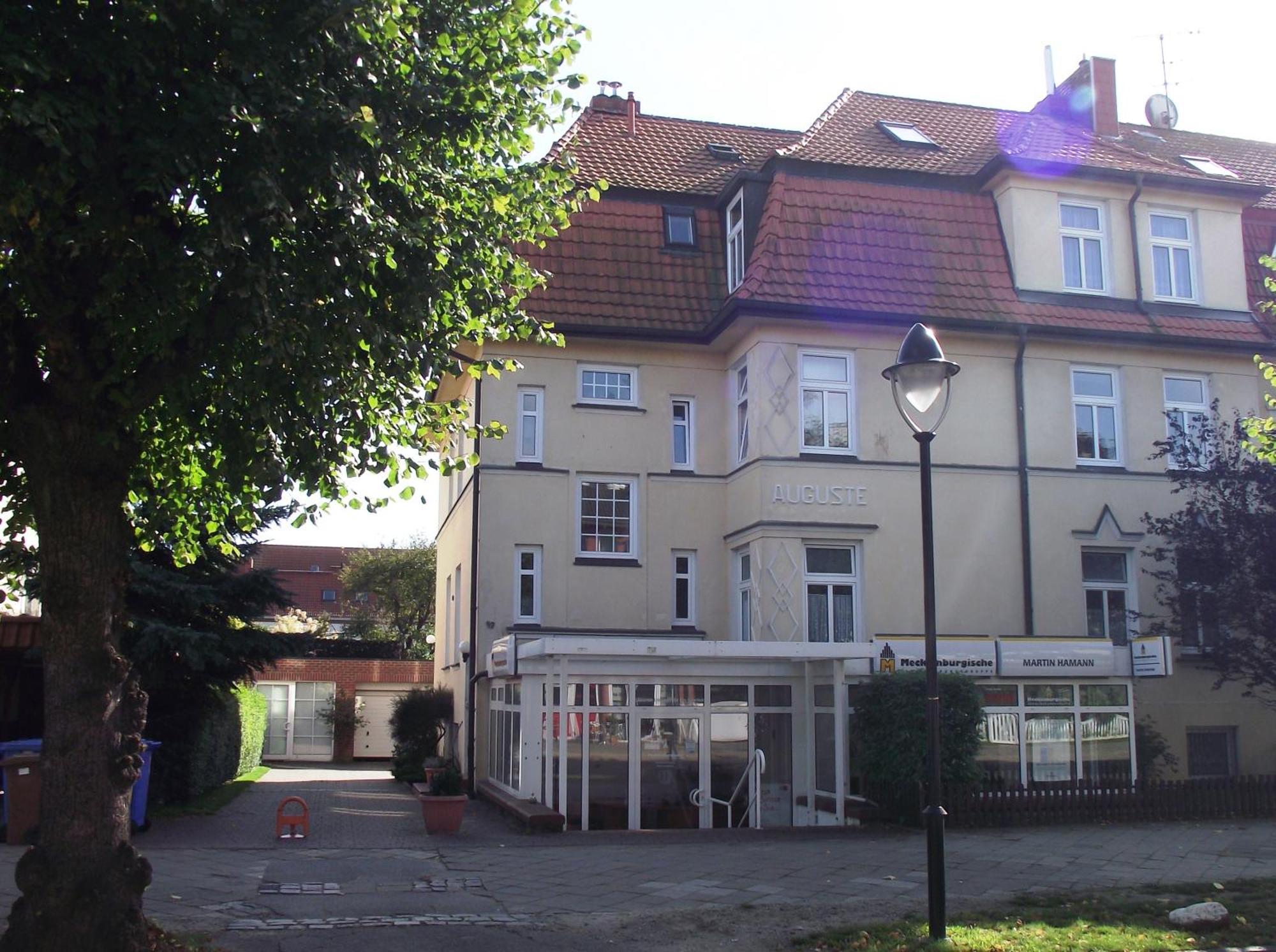 Apartment & Thiess Rostock